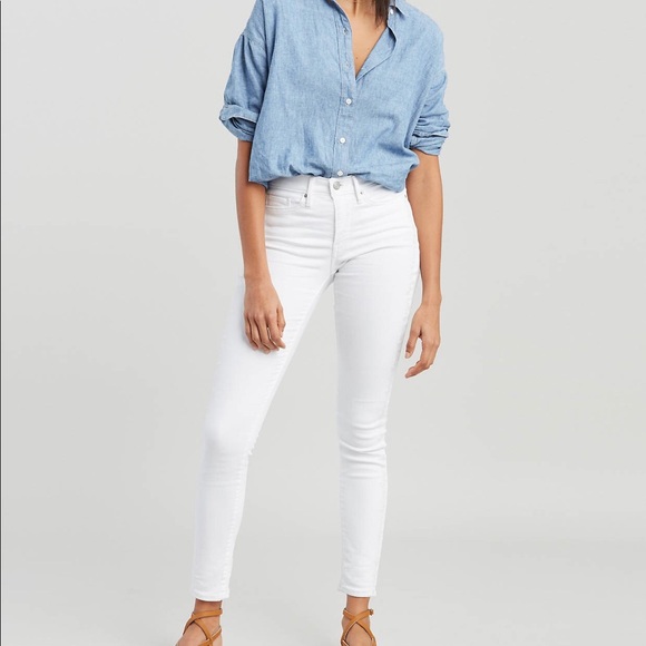 Levi's Denim - NWT Levi’s 311 Shaping Skinny Jeans